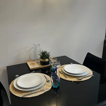 Le Bois Jaillant - Wifi - Centre Historique - Proche Gare Apartamento Troyes