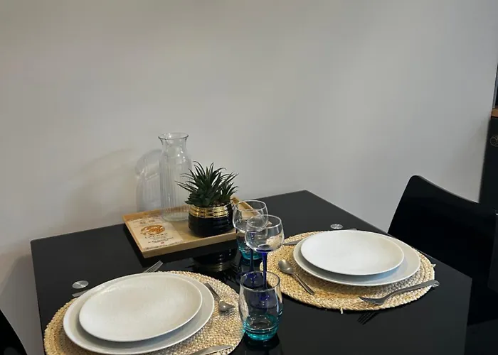 Le Bois Jaillant - Wifi - Centre Historique - Proche Gare Apartamento Troyes